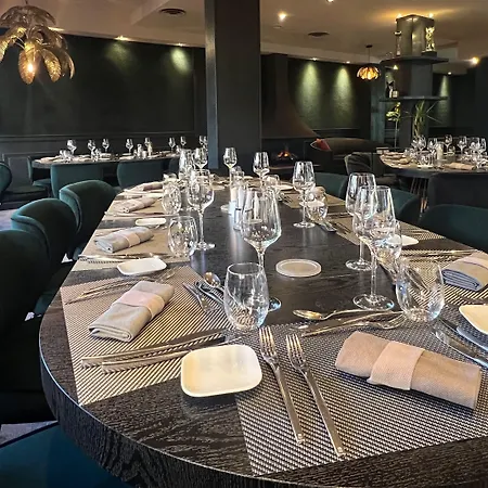 Le Trophee Boutique Spa- La Loggia Hotell