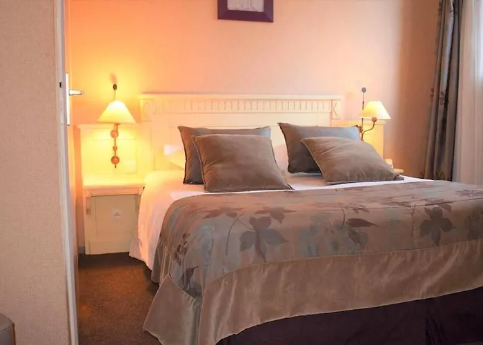 Le Trophée By M Hotel 3*