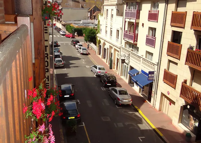 Le Trophee Boutique Spa- La Loggia 3* Deauville