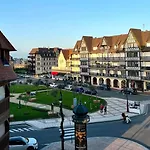 Le Trophee Boutique Spa- La Loggia Отель 3*