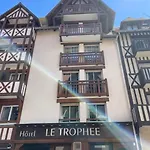Le Trophee Boutique Spa- La Loggia Ξενοδοχείο Ντοβίλ