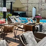 Le Trophee Boutique Spa- La Loggia Отель Довиль