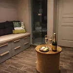Le Trophee Boutique Spa- La Loggia Ντοβίλ