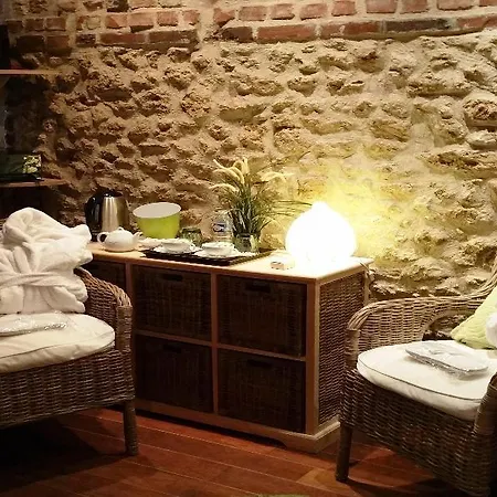 Le Trophee Boutique Spa- La Loggia Hotel