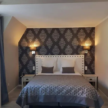 Le Trophee Boutique Spa- La Loggia Hotel