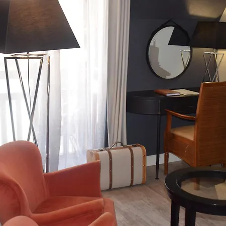 Le Trophee Boutique Spa- La Loggia 호텔 3*