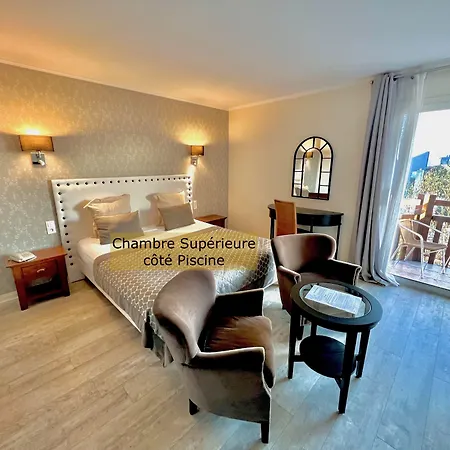 Le Trophee Boutique Spa- La Loggia 호텔 도빌