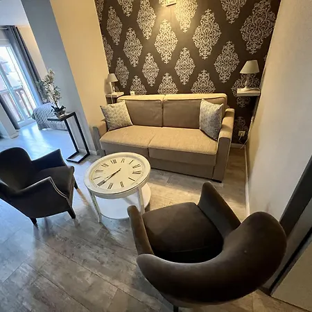 Hotel Le Trophée By M 3*