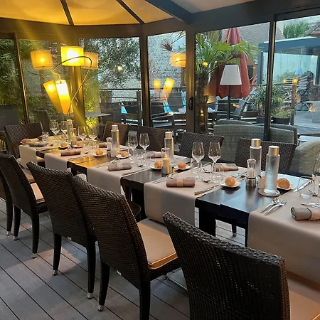 Le Trophee Boutique Spa- La Loggia 3* 多维尔