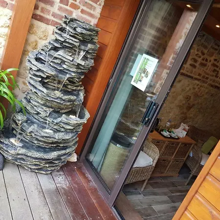 Le Trophee Boutique Spa- La Loggia Hotel
