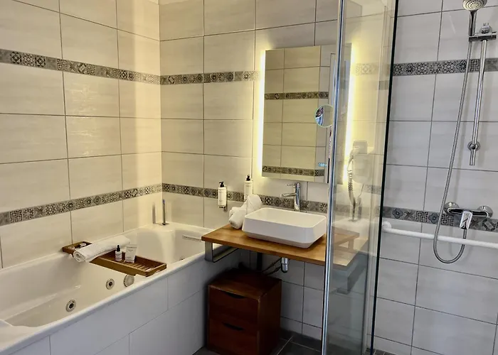 Hotel Le Trophee Boutique Spa- La Loggia Deauville