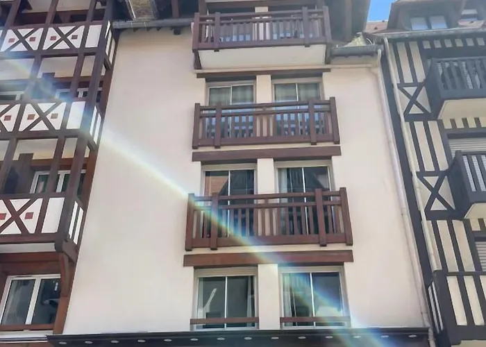 Le Trophee Boutique Spa- La Loggia Hotel Deauville