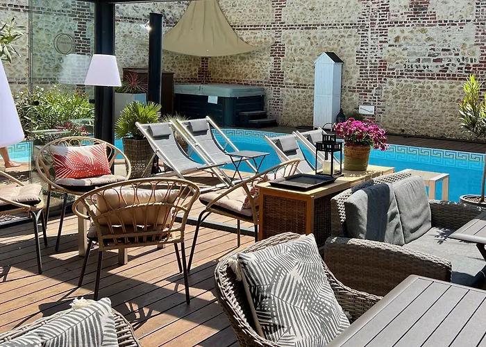 Le Trophee Boutique Spa- La Loggia Hotel Deauville